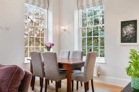 PARKLANDS COURT (20).jpg