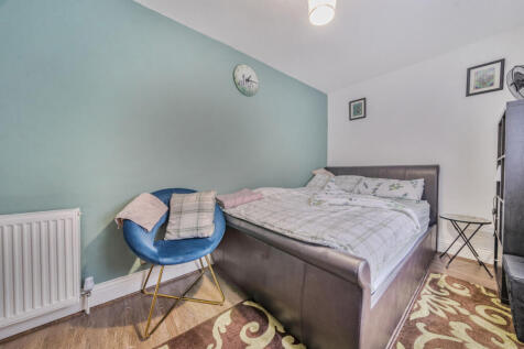 1372912-7-68fa5bc...