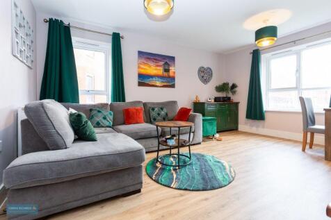 Sitting / Dining Room