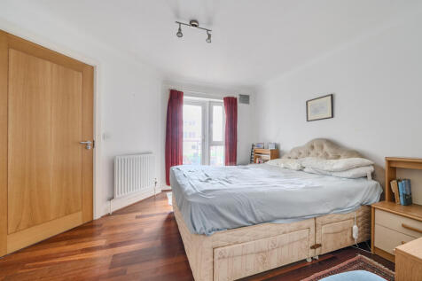 1309940-11-684aae...