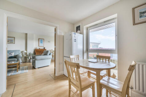 1357074-5-68cc220...