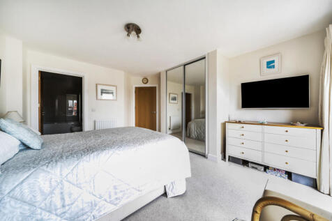 1357074-7-68cc221...