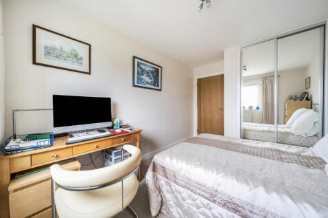 1357074-6-68cc220...