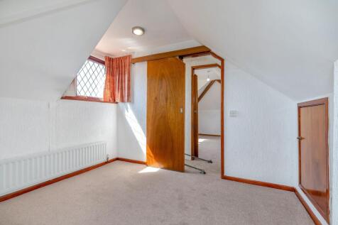 Loft room 1