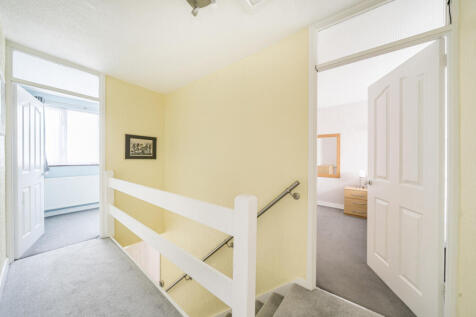 1356933-11-68e500...