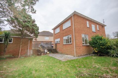 Rear garden pic 2.jpg