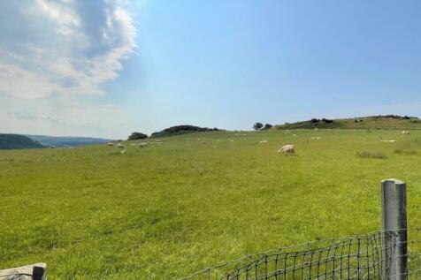 REAR GARDEN Abutting open fields