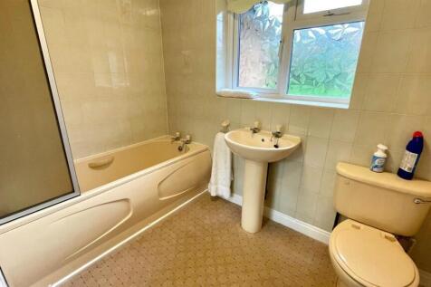 3 PIECE BATHROOM