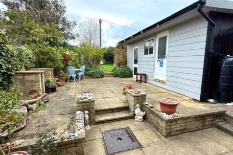 DOUBLE DOOR TO WORKSHOP