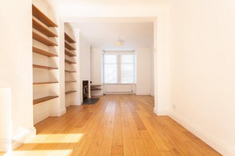 lounge dining room (3).jpg