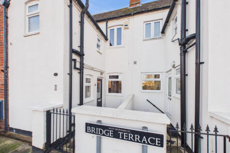 CAM02536G0-PR0030-STILL020