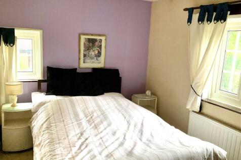 Bedroom 2.jpg