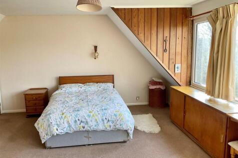 bedroom1A.jpg