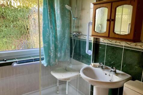 shower room.jpg