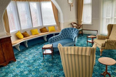 Drawing Room pic1.jpg