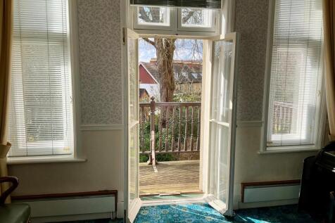 Drawing Room pic6.jpg