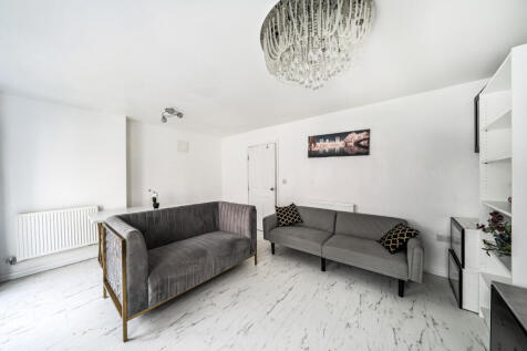 1361844-18-68e3a3...