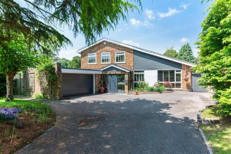 CLEAVE PRIOR,1- (29).jpg