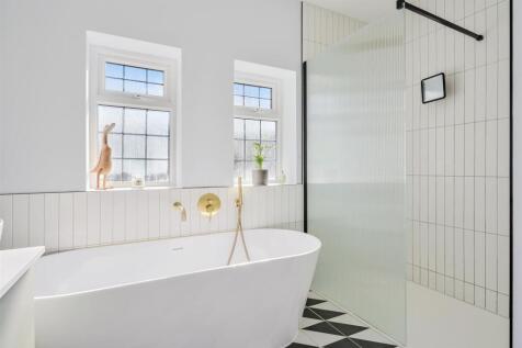 WHITE BEAM WAY, 22 (2).jpg