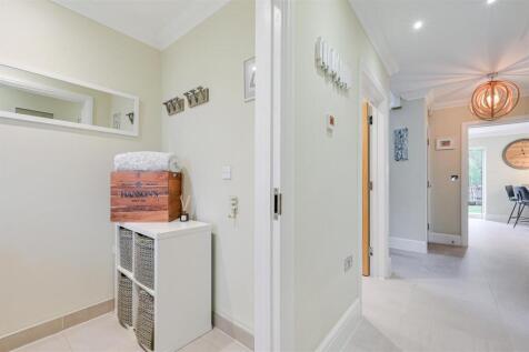 WOODLANDS ROAD, 57A (10).jpg