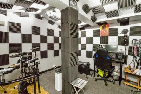 Sound Proofed Shed