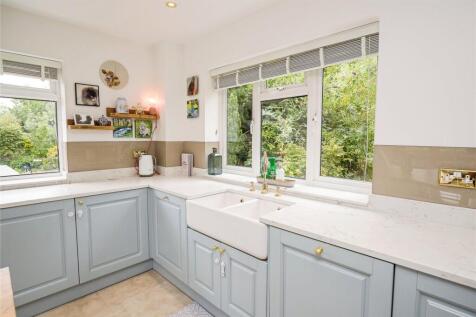 Kitchen/ Family Room