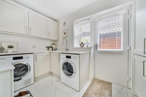 1313981-10-685989e12da4a