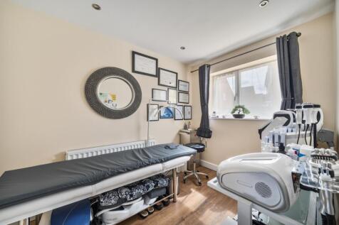 1331872-6-6888b41dd0331