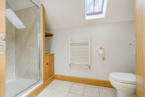 En-Suite to Bedro...