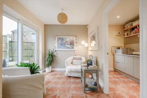 Breakfast Room