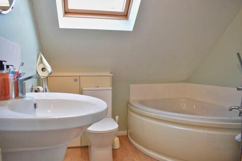 Bedroom 2 En Suite
