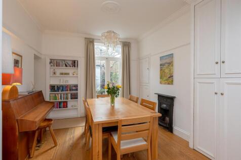 LIVING DINING