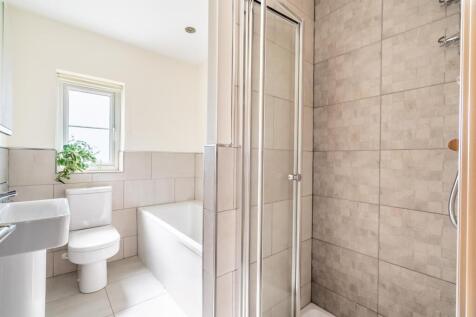 HOUSE BATHROOM