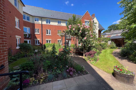 Communal garden.jpeg