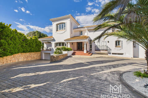 Property Image 6