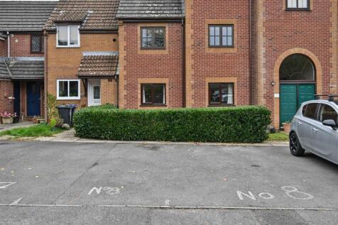 8 Morse Close, Chippenham    Oct 2025 018.JPG