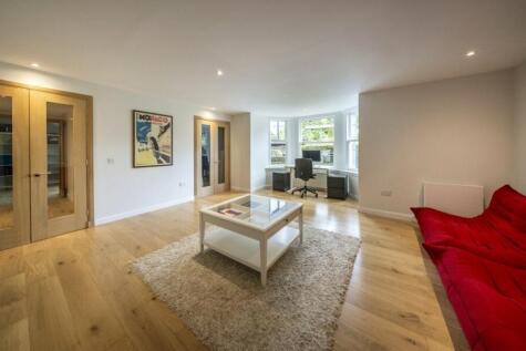 Lounge Room