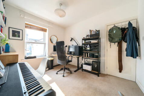 1336437-20-689f53...