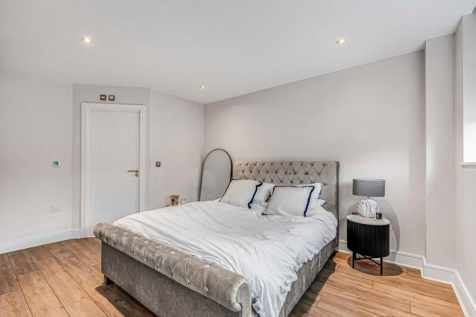 184 dorset house 6 02.01.png