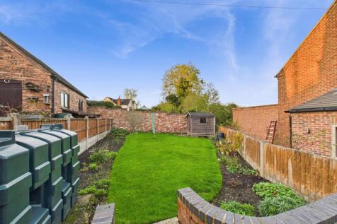 CAM05672G0-PR0082-STILL009