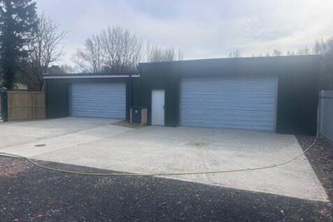 New unit the yard sandpool.jpg