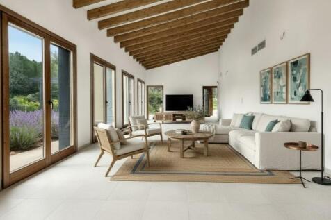 current-enhanced-custom-living_room-mediterranean