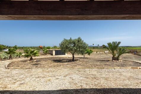 country-estate-for-sale-Sencelles-Living-Blue-Mallorca (9)