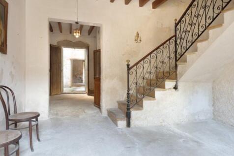 House-reform-for-sale-Muro-Living-Blue-Mallorca (1)