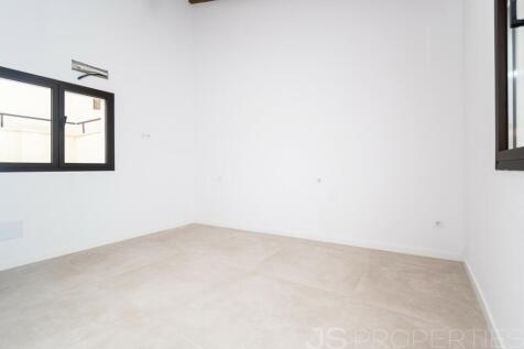 Modern new townhouse in Felanitx