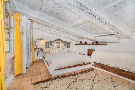 BEAUTIFUL COUNTRY VILLA IN IDEAL LOCATION CLOSE TO POLLENSA