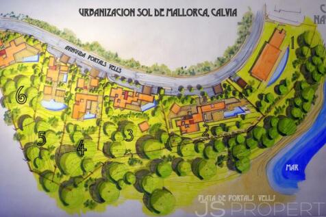 FOUR PLOTS FRONTLINE 