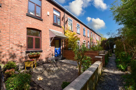3 Bedroom Terraced for Sale