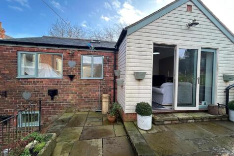 front of garden room.jpg