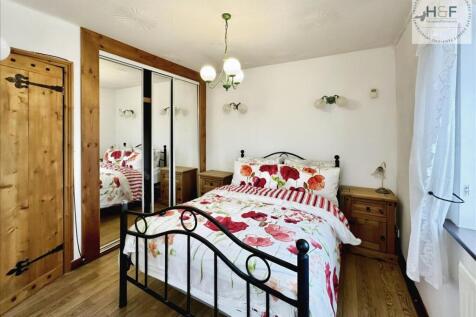 Bedroom 4 with